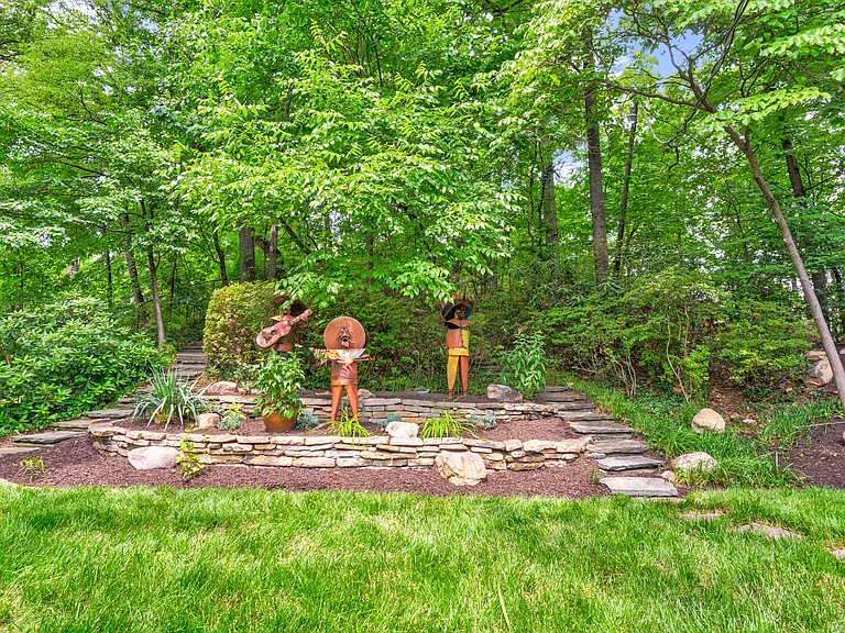 3402 Halcyon Dr — Photo 67