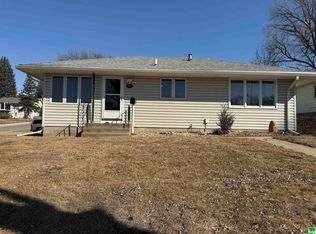 800 S Saint Marys St, Sioux City, IA 51106