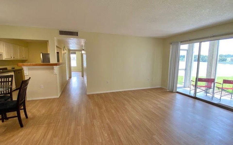 living, lakefront