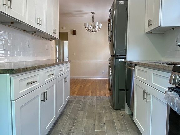 4th image of 141-03 Jewel Ave #2