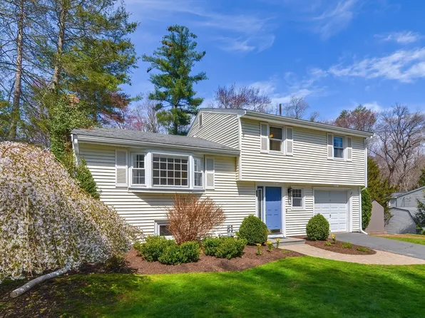 99 Dorset Rd, Holliston, MA 01746