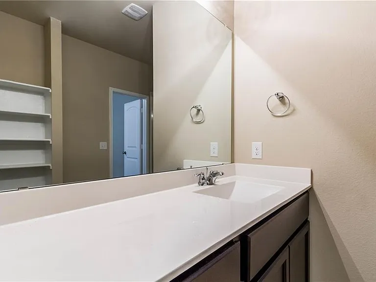 6521 Ranchito Dr — Photo 21