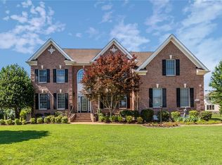 3033 N James Dr, Suffolk, VA 23435