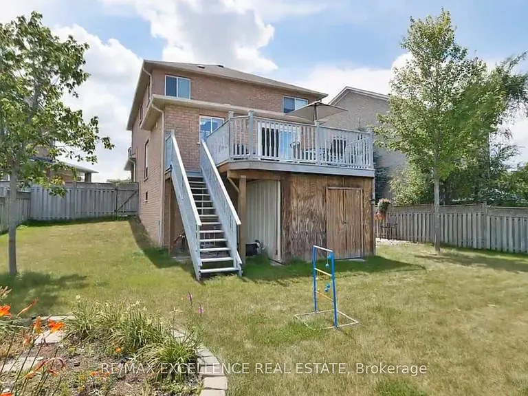 24 Hayloft Ct #UPPER — Photo 31