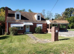 2840 Clifton St NW, Roanoke, VA 24017