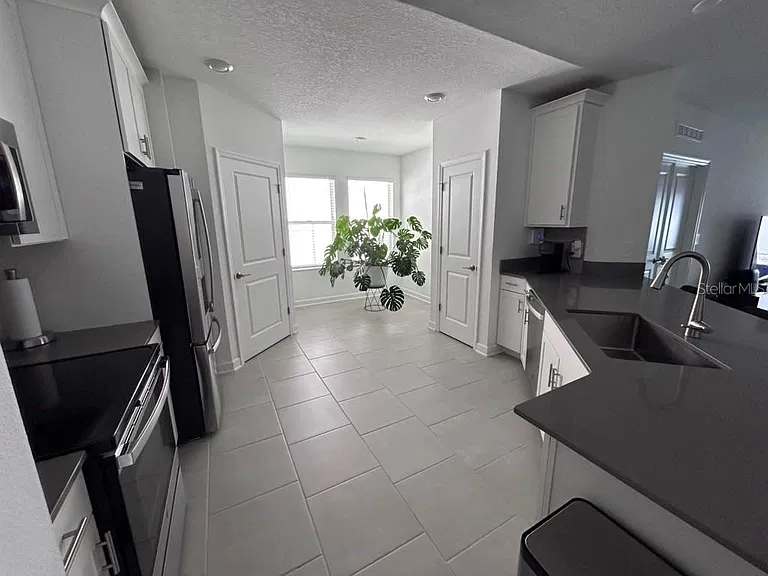 3063 Park Vale Rd — Photo 5