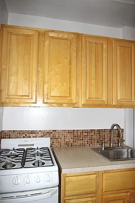 Rented by Weichert Manhattan Midtown | media 6