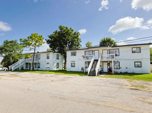 2312 & 2315 Avenue B, Dickinson, TX 77539