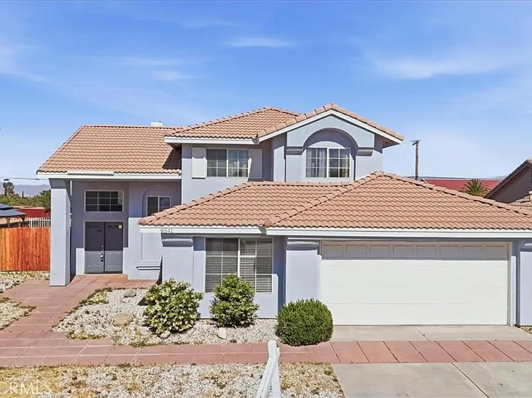 8541 Dove Creek Trl — Photo 1