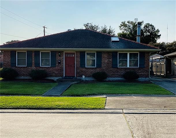 1st image of 648 Emerald Ave