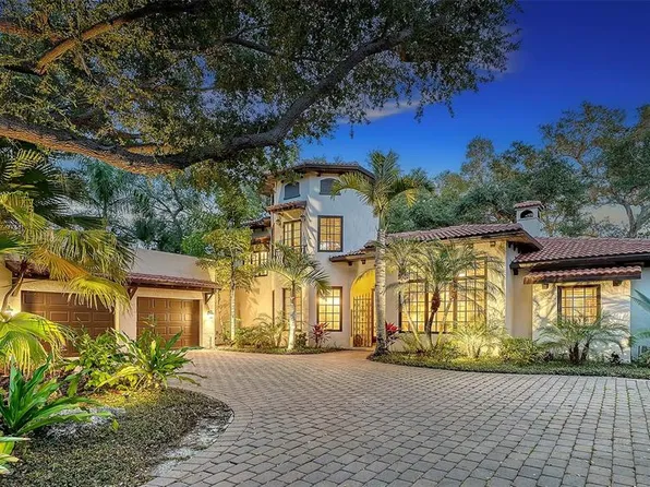922 Indian Beach Dr, Sarasota, FL 34234