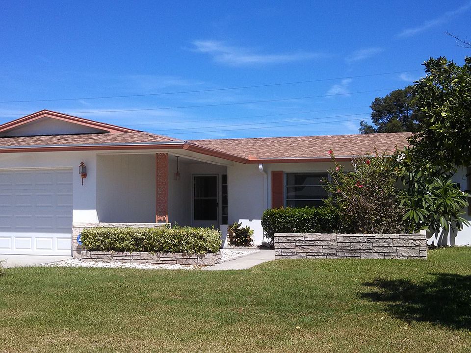 1st image of 13885 Wildwood Dr