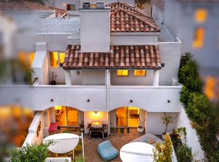 6435 Zumirez Dr APT 9, Malibu, CA 90265