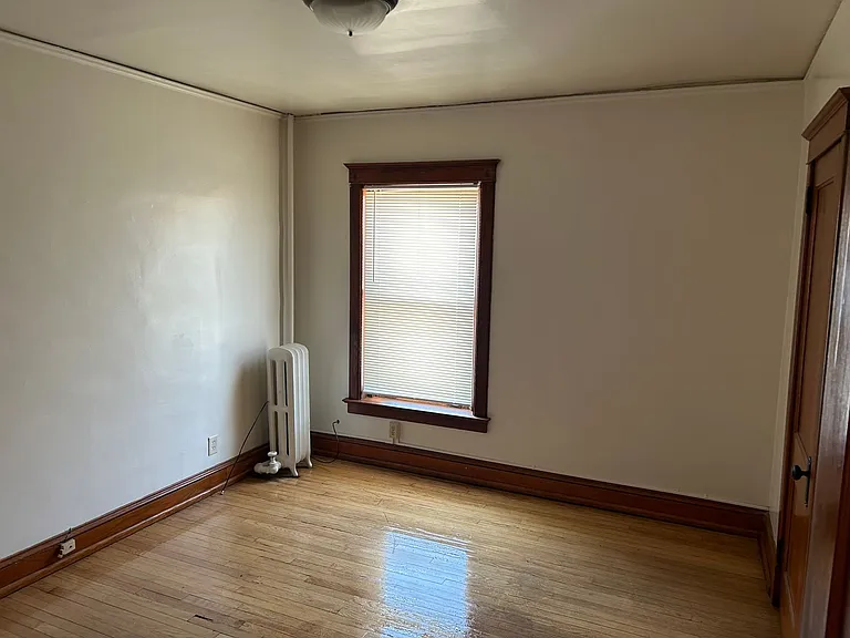 62/64 W 15th Street — Photo 7