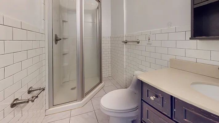 Rented by Bond New York | media 22