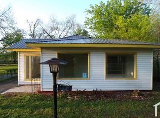 435 62nd St, Fairfield, AL 35064