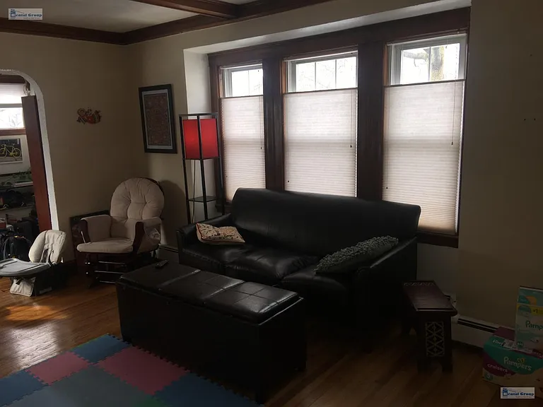 Lake St — Photo 12