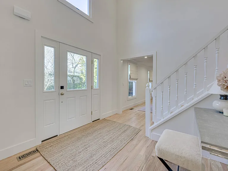 147 Coopers Farm Rd — Photo 4