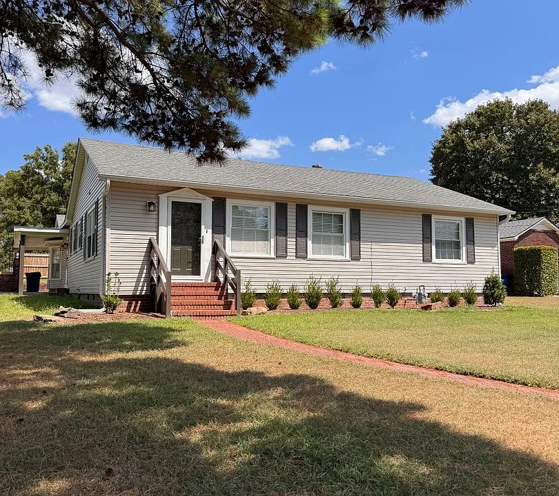 2001 Wolfe Ln