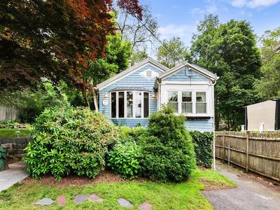 47 Rockdale Ave, Lynn, MA, 01904