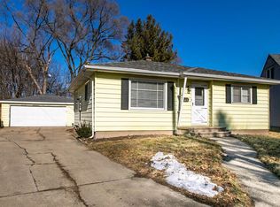 6819 40th Ave, Kenosha, WI 53142