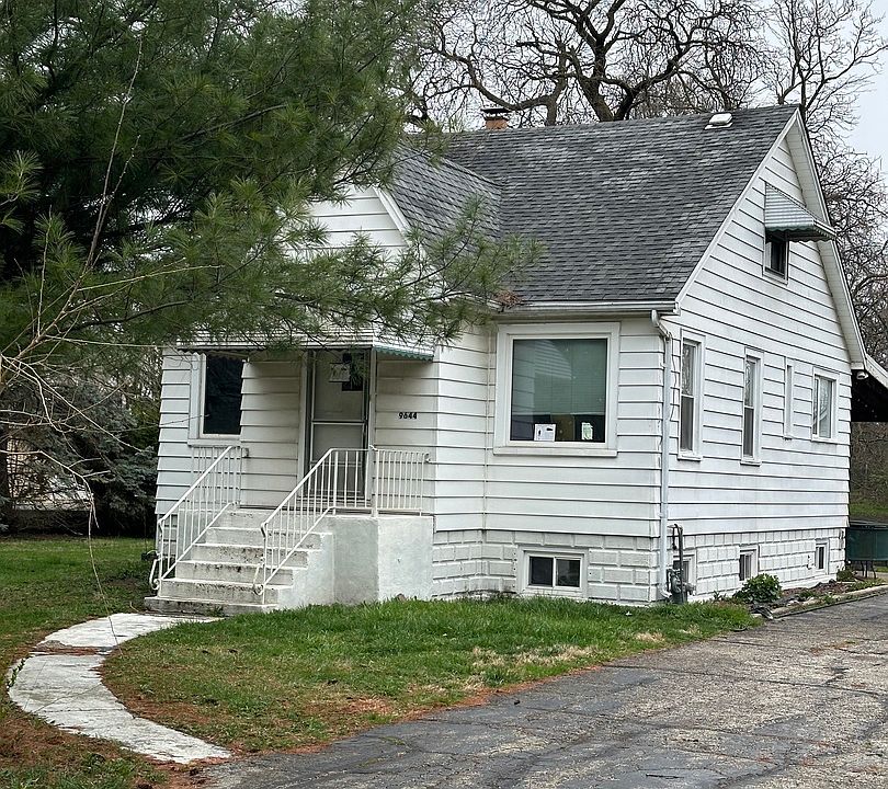 2nd image of 9644 W 58th St