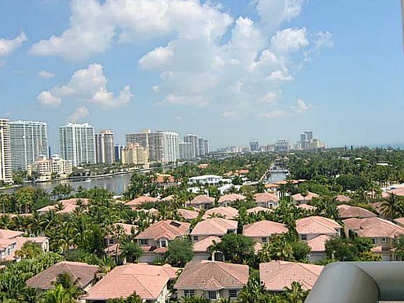 2nd image of 19370 Collins Ave APT 1116