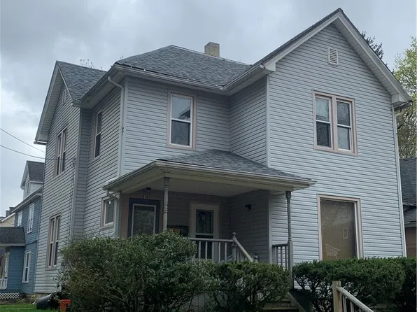 614 E 8th St, Jamestown, NY 14701