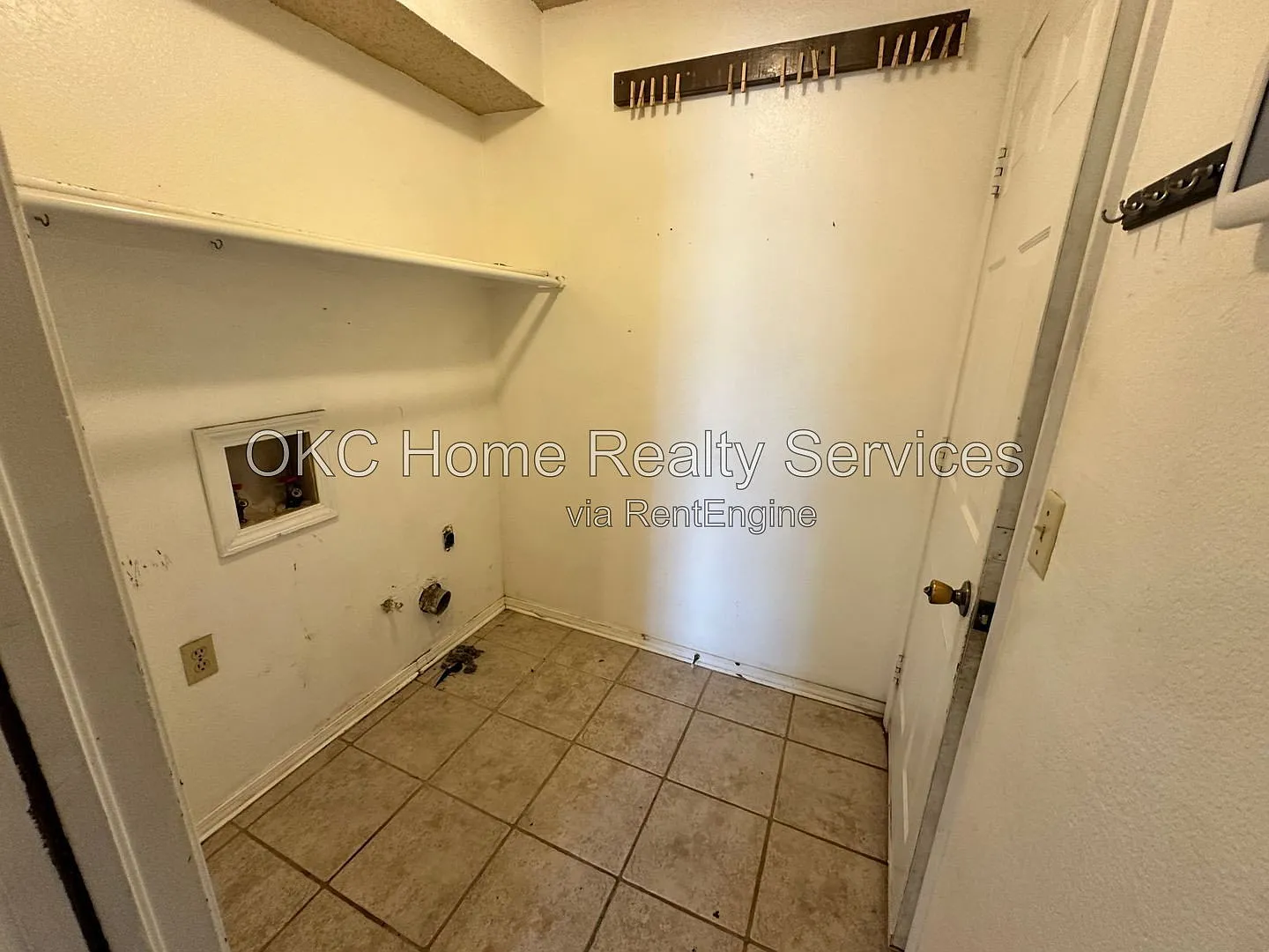 3 bed, 2.0 bath, 1746 sqft, $1,645 — Photo 4