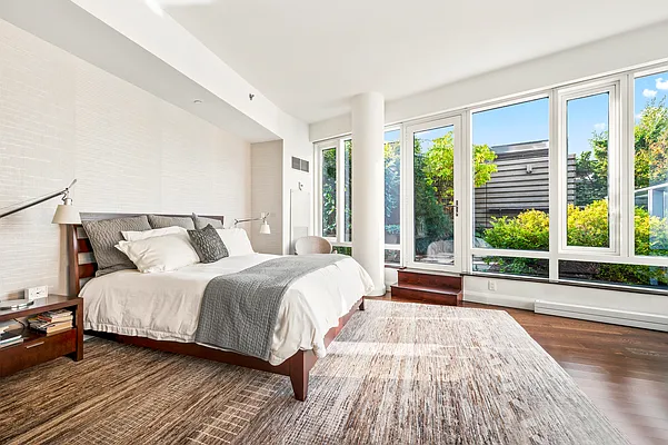 Sold by Compass | media 6