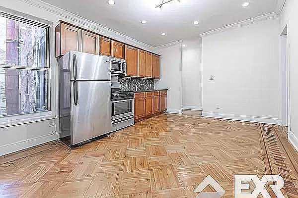 1st image of 864 Nostrand Ave APT 1