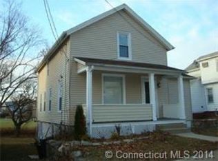 62 Maple Ave, New London, CT 06320