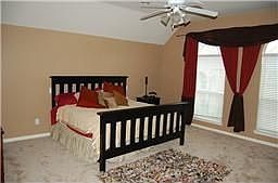 1st image of 7526 N Linpar Ct