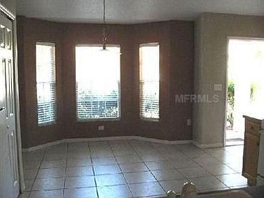 3rd image of 685 Park Valley Cir