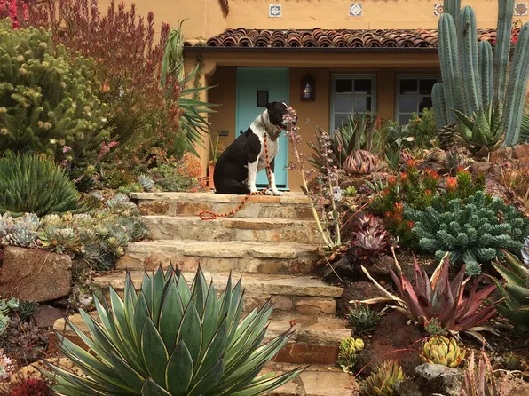 2 Keefer Ct, Piedmont, CA 94610