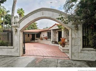 1 E Shore Dr, Miami, FL 33133