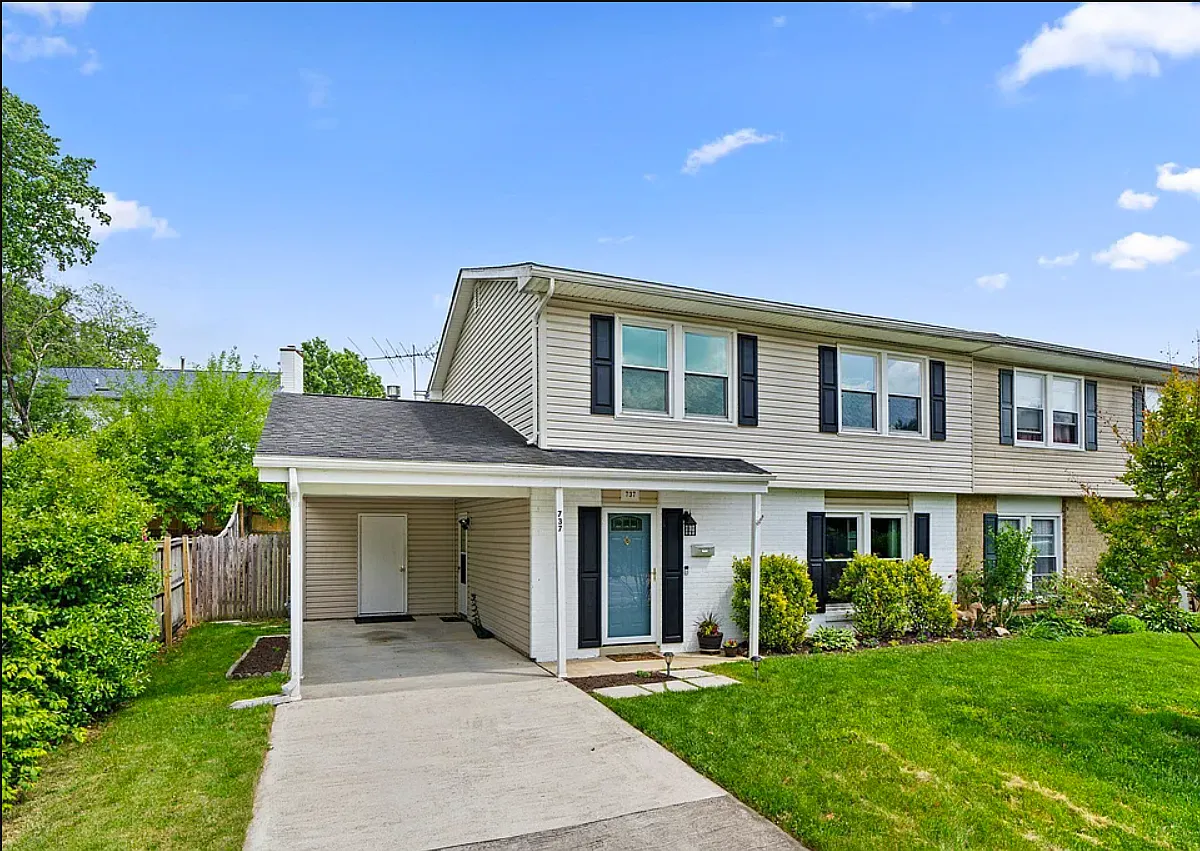 737 Chapelgate Dr — Photo 1