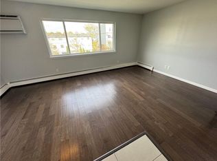 103 White Plains Rd, Bronx, NY 10473