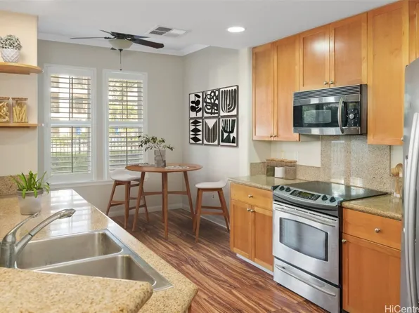 520 Lunalilo Home Rd Unit 6102, Honolulu, HI 96825
