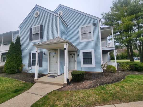 202 Fairview Cir