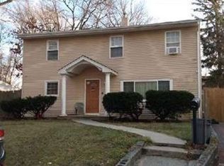 76 State Ave, Wyandanch, NY