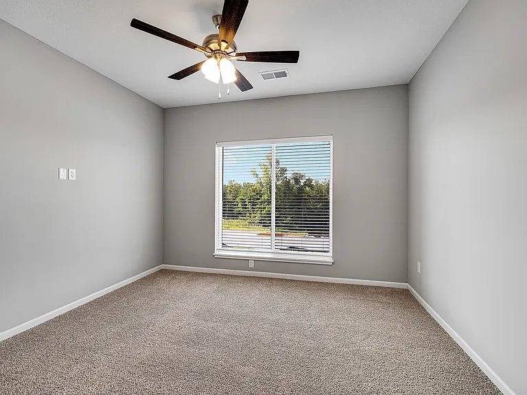 Copper Creek Apartments — Photo 52