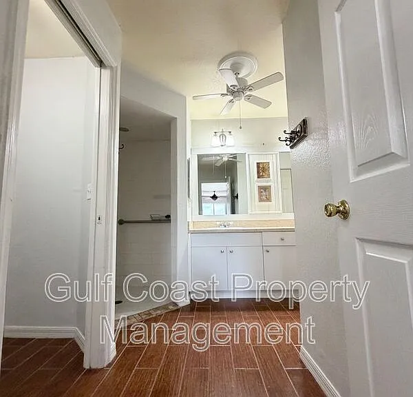 4017 NE 10th Ave — Photo 22