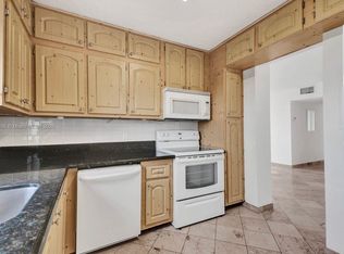 Crestview Towers, North Miami Beach, FL 33162