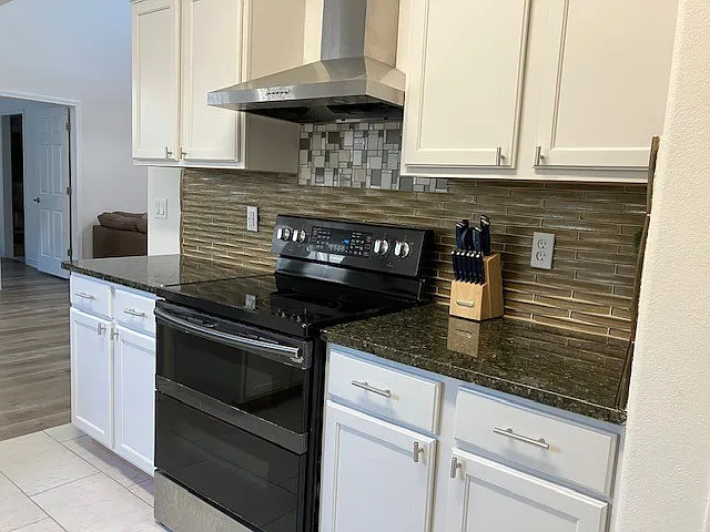 15641 Palmira Ave #A — Photo 19