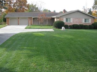 484 Lemon Creek Rd, Baroda, MI 49101