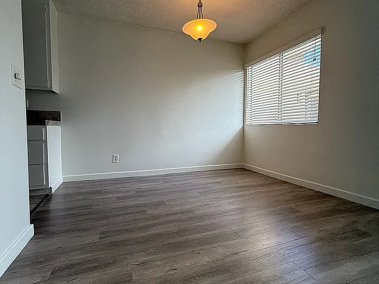 2020 Preuss Rd #209 — Photo 14