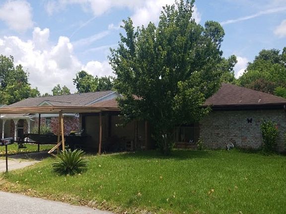 3rd image of 612 Littlewood St