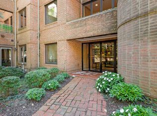3000 Glazier Way APT 210, Ann Arbor, MI