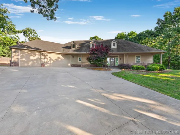 1902 E 370th Rd, Talala, OK 74080